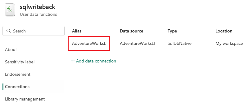 Skærmbillede, der viser, hvor du kan finde det automatisk genererede alias for dataforbindelsen.