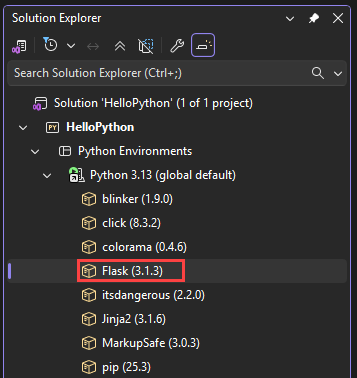 Screenshot der installierten und im Projektmappen-Explorer in Visual Studio vorhandenen Flask-Bibliothek.