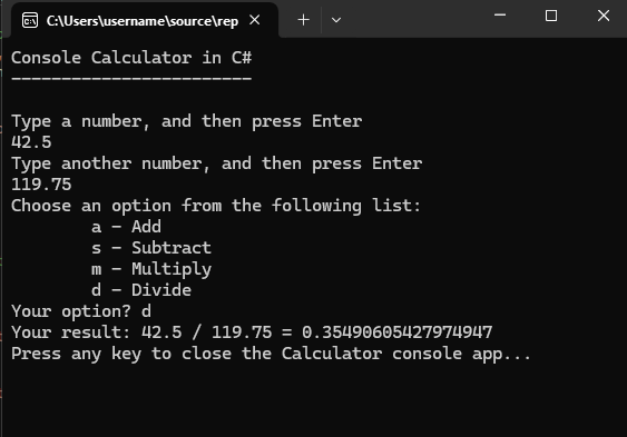 Capture d’écran d’une fenêtre console montrant l’application Calculatrice qui accepte désormais les nombres décimaux et retourne un résultat décimal plus long.
