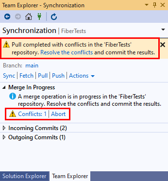 Screenshot del messaggio di conflitto di pull nella visualizzazione Sincronizzazione di Team Explorer in Visual Studio 2019.