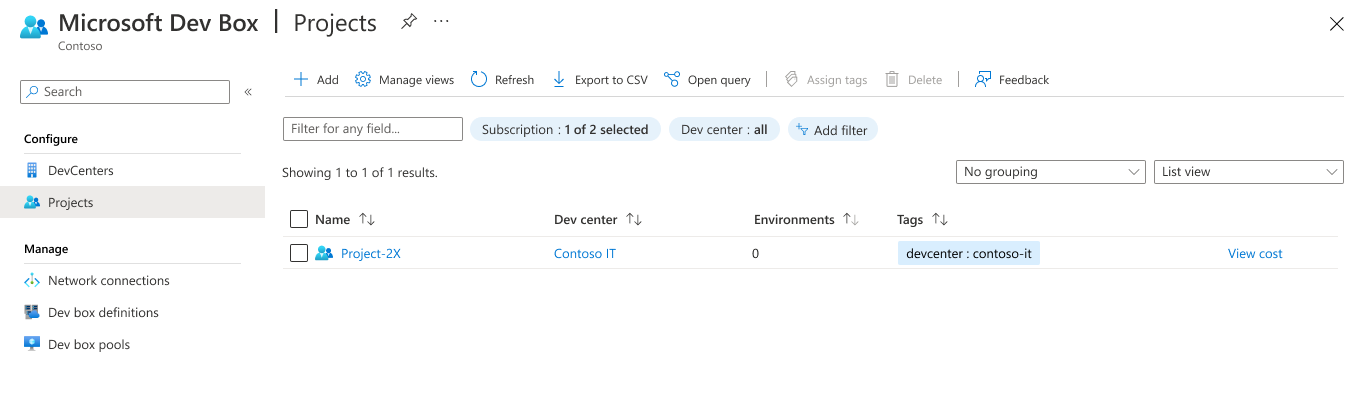 Captura de ecrã da lista Projetos com um projeto selecionado para atribuir funções do DevCenter no portal do Azure.