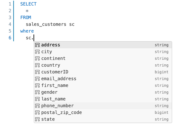 O autocomplete sugere nomes de colunas da tabela aliasados como sc após o utilizador escrever sc..